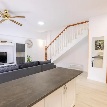 Altemar 2a004 * Playa de las Americas (Tenerife)